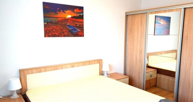 Fundeni, Neofort langa spital, 2 camere decomandat, 56 mp, parcare, etaj 2.